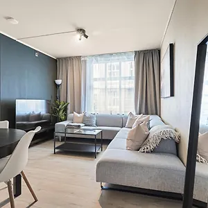 Family Friendly - Modern - Apartment Bergen